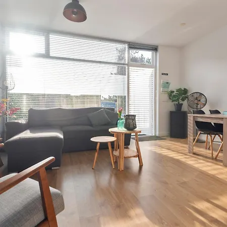 De Schelp 18, Garden & Free Parking