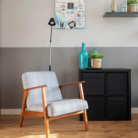 De Schelp 18, Garden & Free Parking Apartment